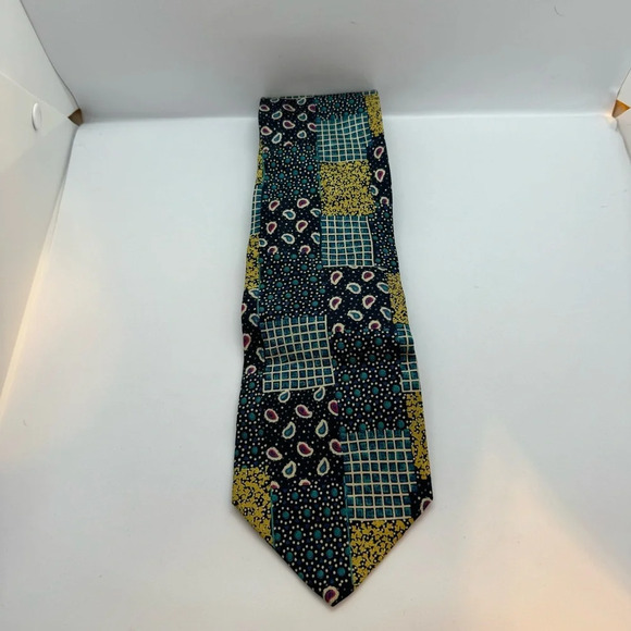 Lot of 5 Designer Tie Boss Dior, Oscar Dela  Renta, Canali, Chaps-Ralph Lauren - Picture 8 of 11